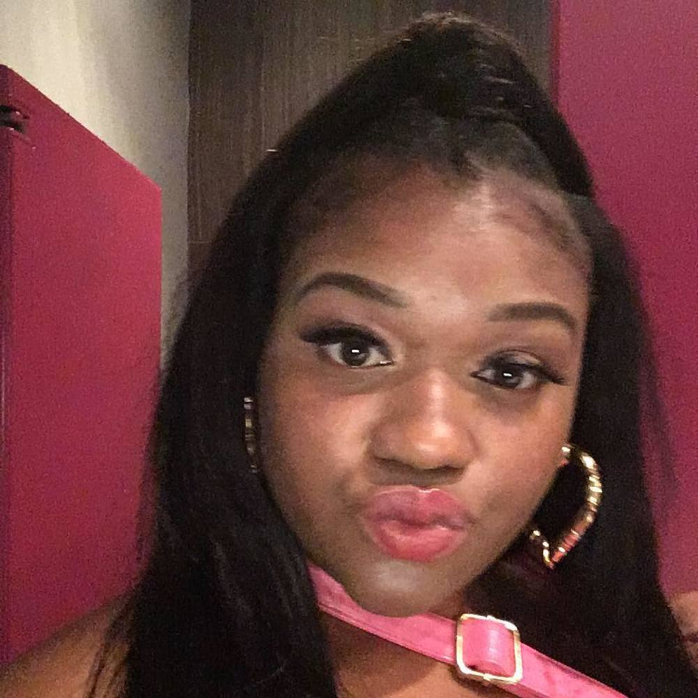 Meet your Posher, Laney